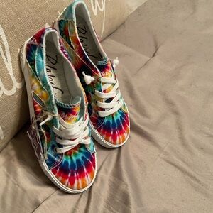 Blowfish tie dyed sneakers brand new with tags never worn